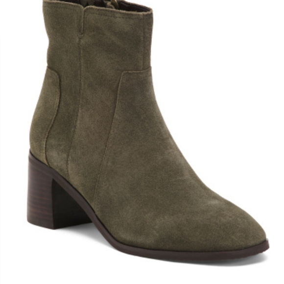 NYDJ Shoes - 🔹️NYDJ🔹️ Avocado  Suede Gem City  Ankle Booties
